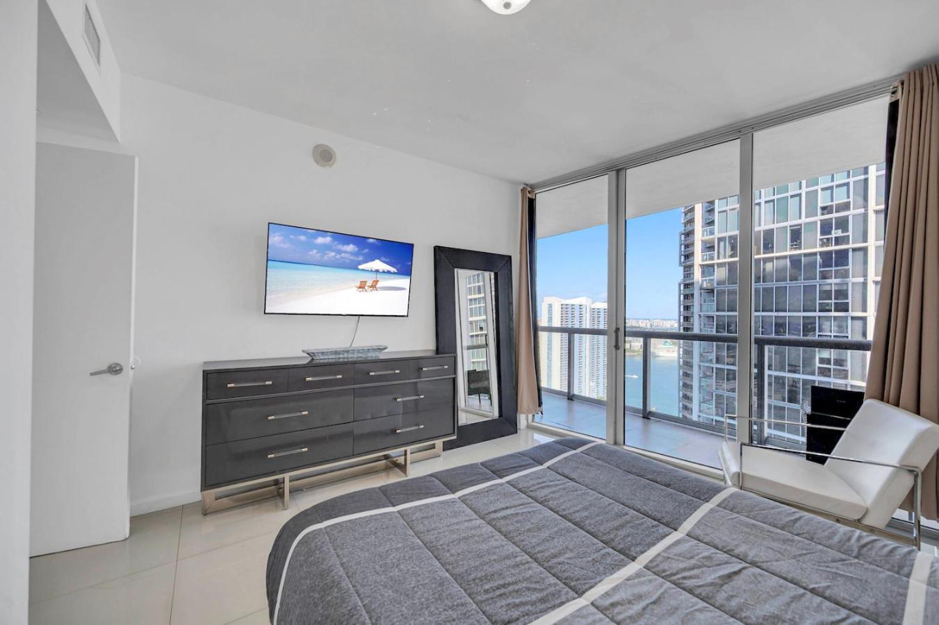 *W Icon Brickell- Luxury 2Br Highrise Corner Condo** Miami Buitenkant foto